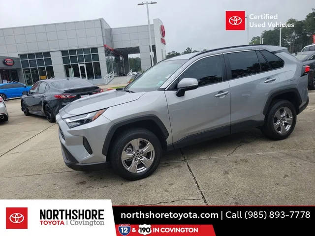 2023 Toyota RAV4 XLE FWD photo