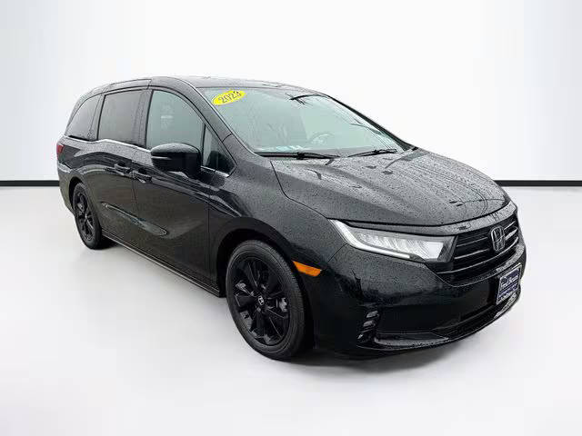 2023 Honda Odyssey Sport FWD photo