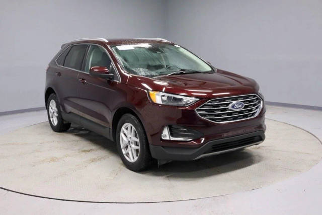 2022 Ford Edge SEL AWD photo