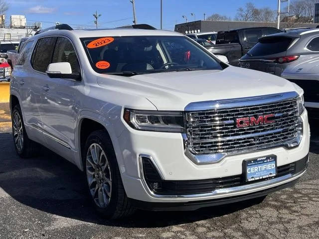 2023 GMC Acadia Denali AWD photo