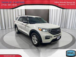 2022 Ford Explorer XLT 4WD photo