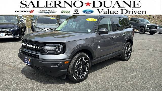 2022 Ford Bronco Sport Outer Banks 4WD photo