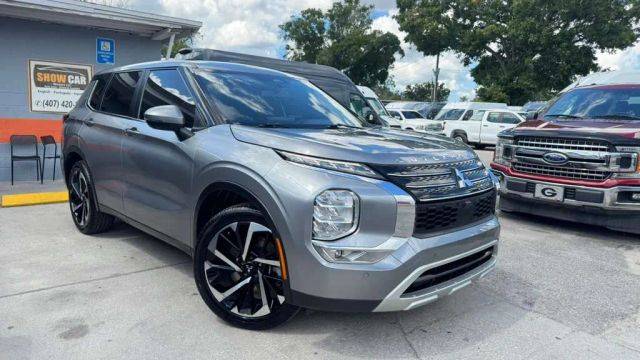 2023 Mitsubishi Outlander SE FWD photo