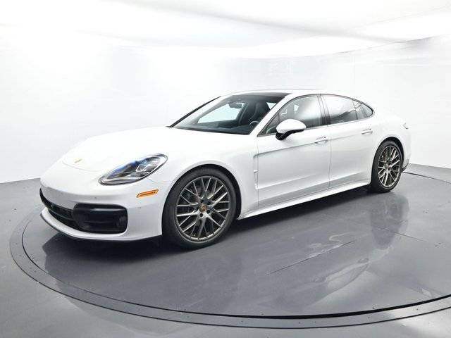2023 Porsche Panamera Platinum Edition RWD photo