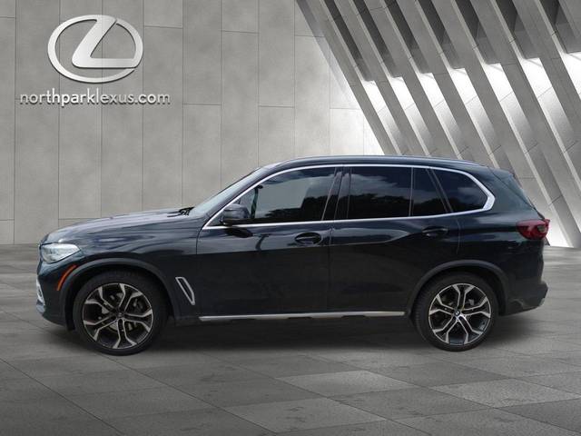 2023 BMW X5 xDrive40i AWD photo
