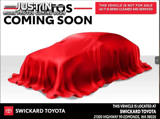 2022 Toyota Prius LE FWD photo