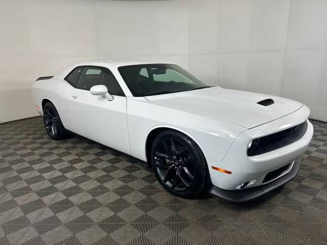 2022 Dodge Challenger GT RWD photo