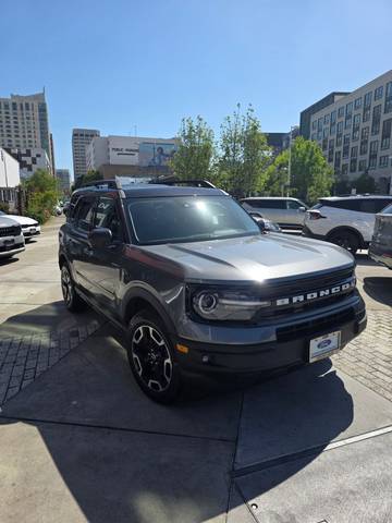 2022 Ford Bronco Sport Outer Banks 4WD photo