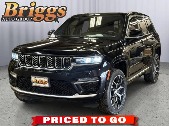 2022 Jeep Grand Cherokee Summit Reserve 4WD photo