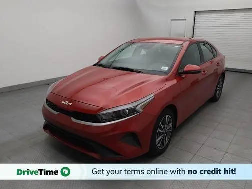 2023 Kia Forte LXS FWD photo
