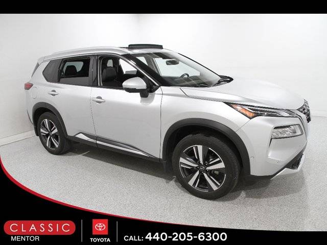 2023 Nissan Rogue Platinum AWD photo