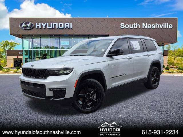 2023 Jeep Grand Cherokee L Limited RWD photo