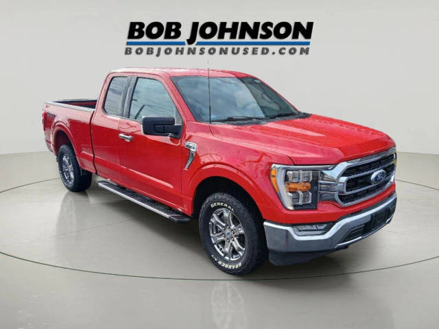 2023 Ford F-150 XLT 4WD photo