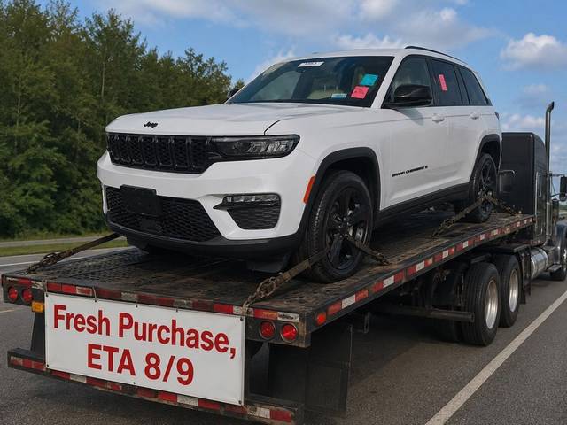 2023 Jeep Grand Cherokee Limited 4WD photo
