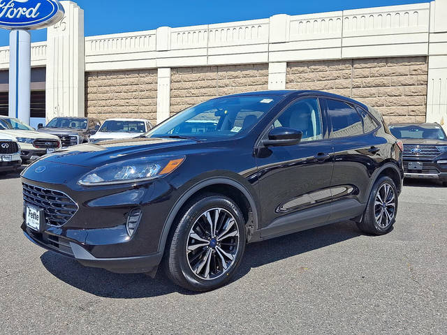 2022 Ford Escape SE AWD photo