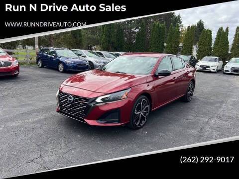 2023 Nissan Altima 2.5 SR AWD photo