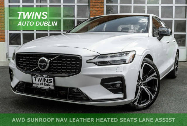 2023 Volvo S60 Plus Dark Theme AWD photo