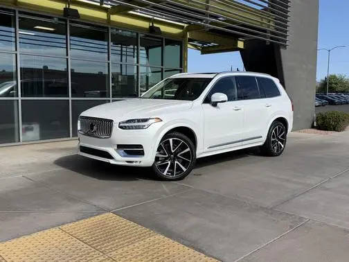 2023 Volvo XC90 Plus AWD photo