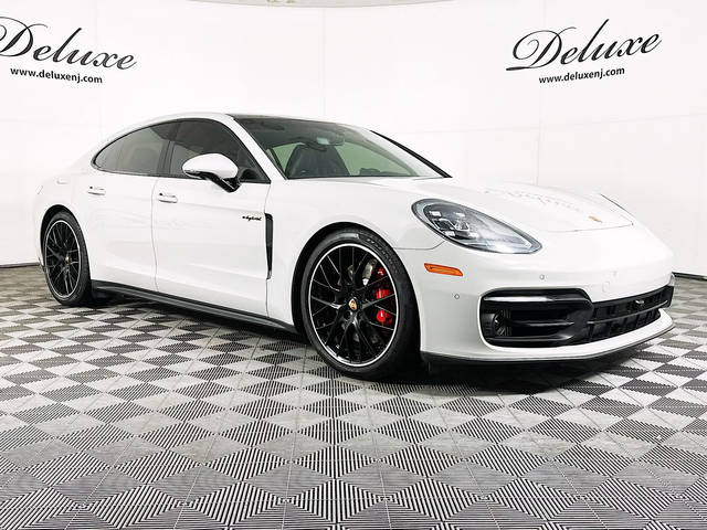 2023 Porsche Panamera 4 E-Hybrid Platinum Edition AWD photo