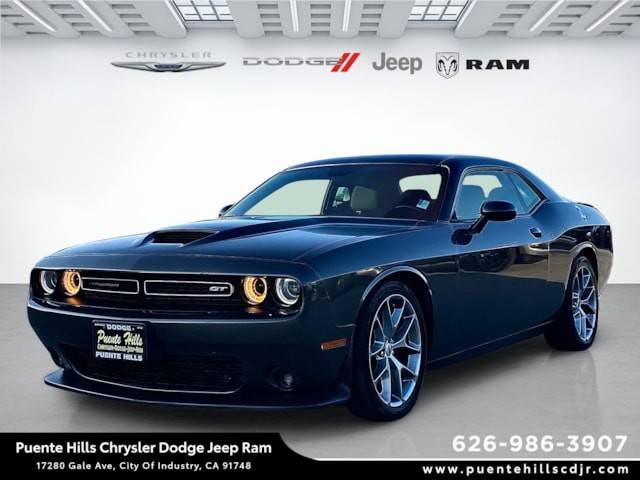 2022 Dodge Challenger GT RWD photo