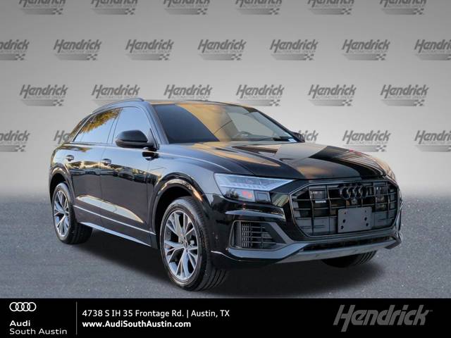 2023 Audi Q8 Premium AWD photo