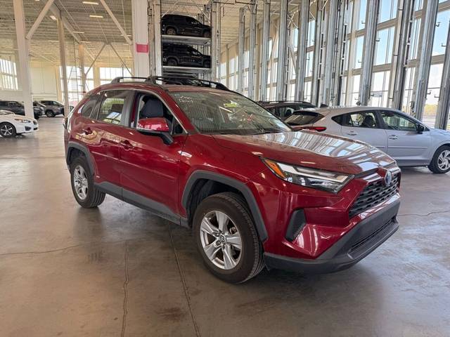 2023 Toyota RAV4 Hybrid XLE AWD photo