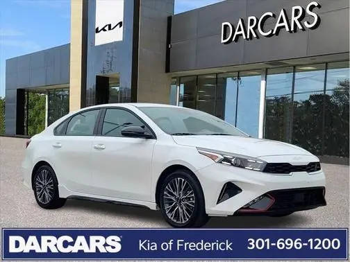 2023 Kia Forte GT-Line FWD photo