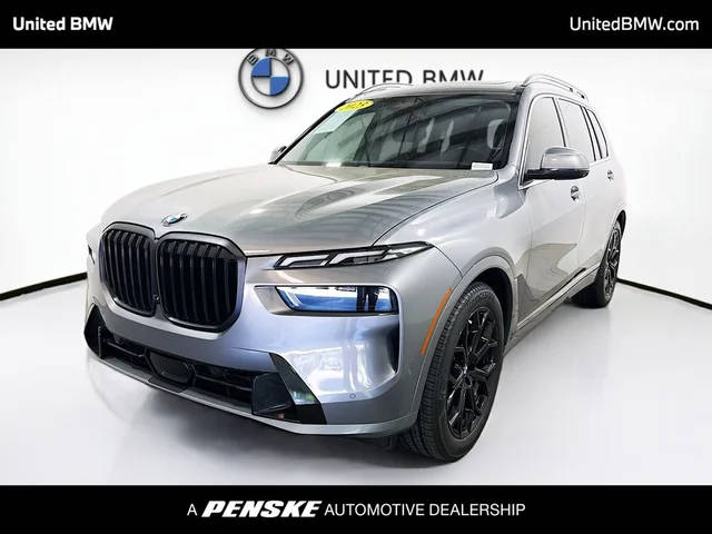 2023 BMW X7 xDrive40i AWD photo