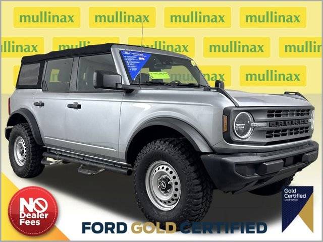 2023 Ford Bronco 4 Door Base 4WD photo