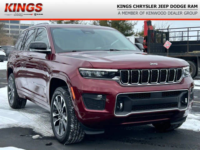 2023 Jeep Grand Cherokee Overland 4WD photo
