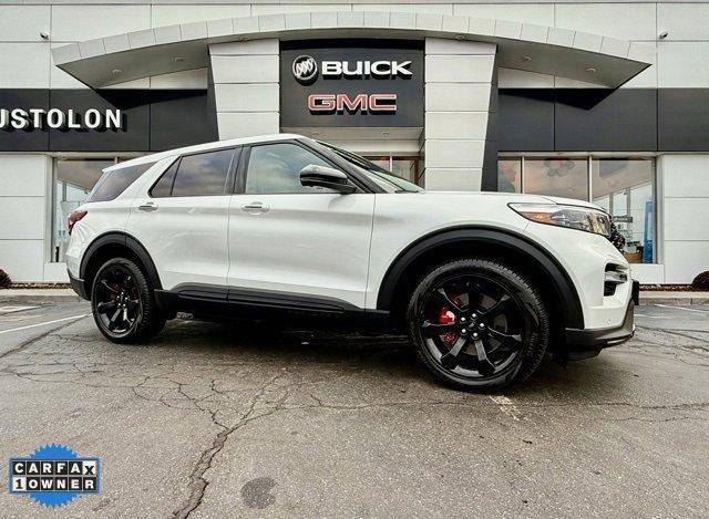 2022 Ford Explorer ST 4WD photo