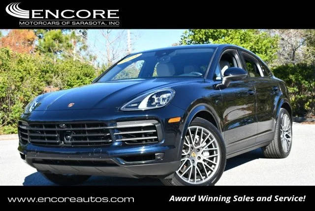 2023 Porsche Cayenne Coupe Platinum Edition AWD photo