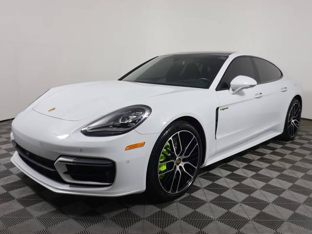 2023 Porsche Panamera 4S E-Hybrid AWD photo