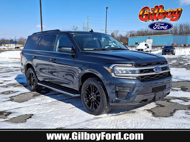 2022 Ford Expedition XLT 4WD photo