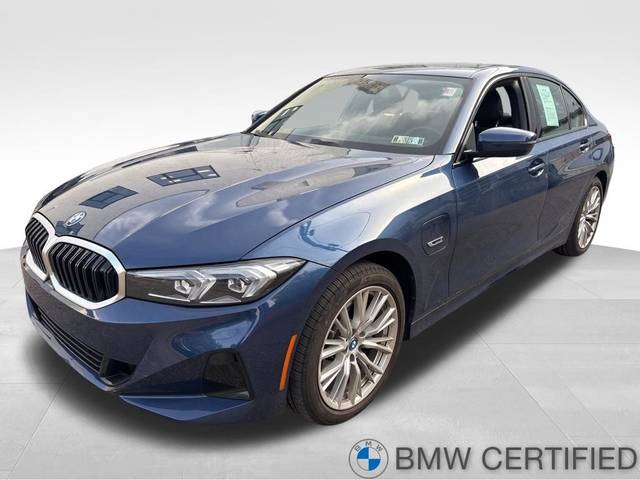 2023 BMW 3 Series 330e xDrive AWD photo
