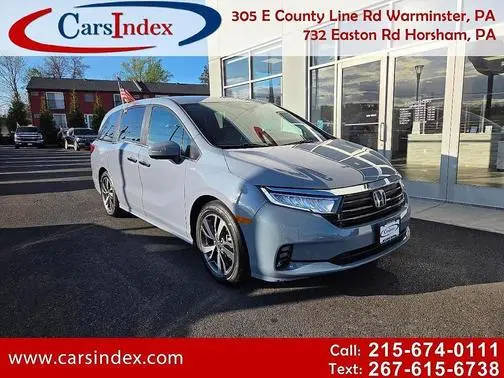 2023 Honda Odyssey Touring FWD photo
