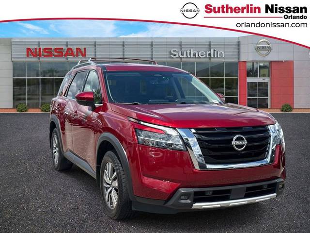 2023 Nissan Pathfinder SL 4WD photo