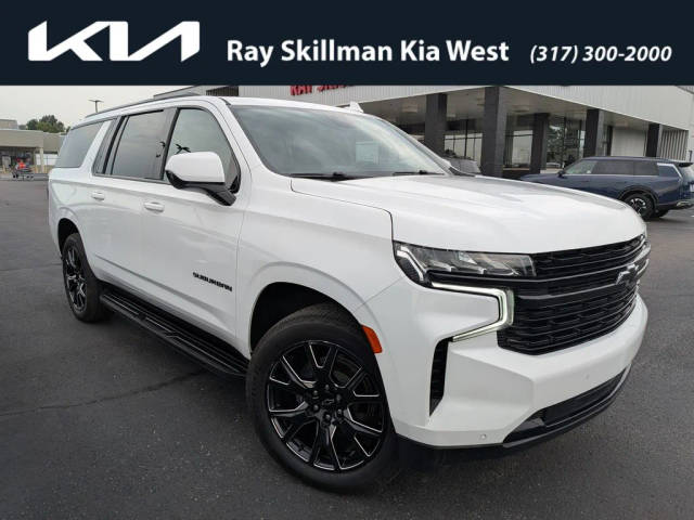 2023 Chevrolet Suburban RST 4WD photo