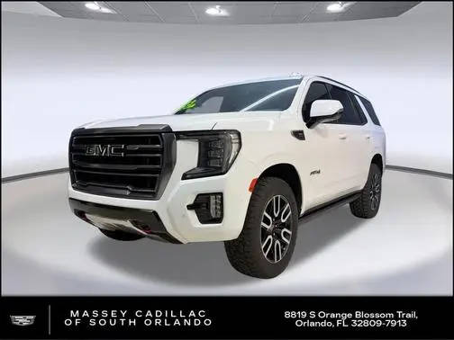 2023 GMC Yukon AT4 4WD photo