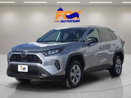 2022 Toyota RAV4 LE FWD photo