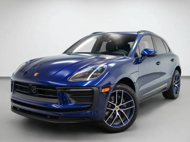 2023 Porsche Macan T AWD photo