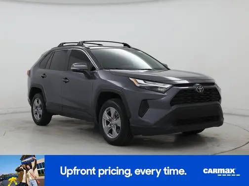 2023 Toyota RAV4 XLE FWD photo