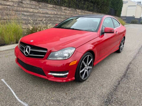 2015 Mercedes-Benz C-Class C 250 RWD photo