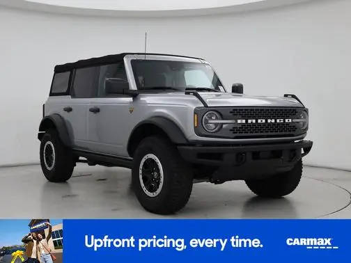 2023 Ford Bronco 4 Door Badlands 4WD photo