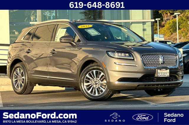 2022 Lincoln Nautilus Standard FWD photo