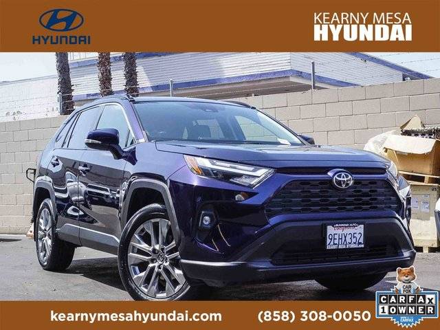 2023 Toyota RAV4 XLE Premium FWD photo