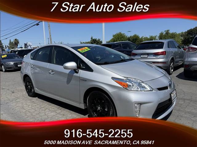 2015 Toyota Prius Two FWD photo