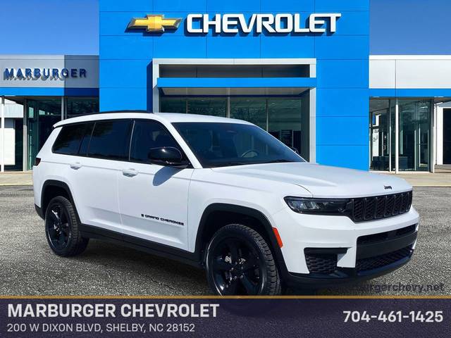2023 Jeep Grand Cherokee L Altitude RWD photo