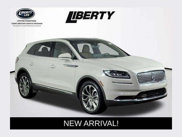 2022 Lincoln Nautilus Reserve AWD photo