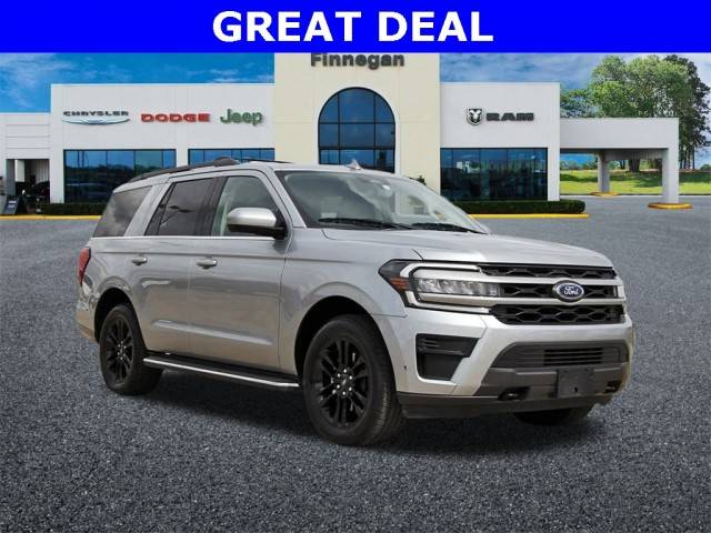 2022 Ford Expedition XLT 4WD photo